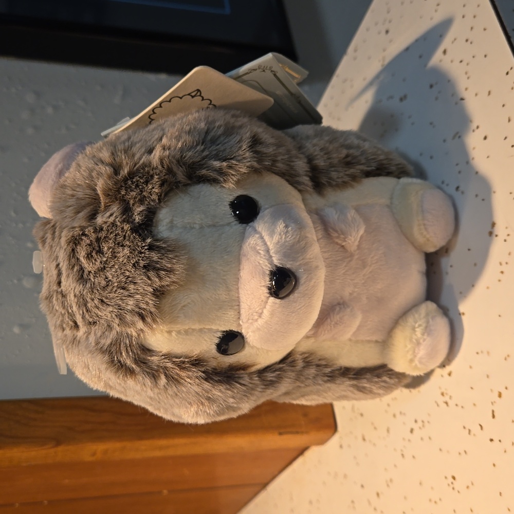 Hedgi plush by Bellzi